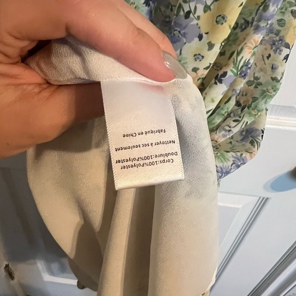 Astr Yellow Floral Puff-Sleeve Maxi Dress with Leg Slit - Picture 8 of 8